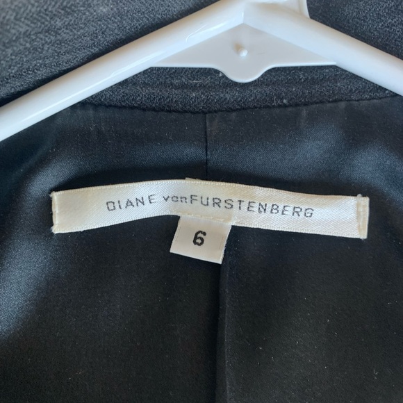 Diane von Furstenberg blazer - Picture 4 of 5